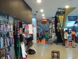 杭州中星外貿服飾城全攻略 地址交通、拿貨秘訣與營業指南